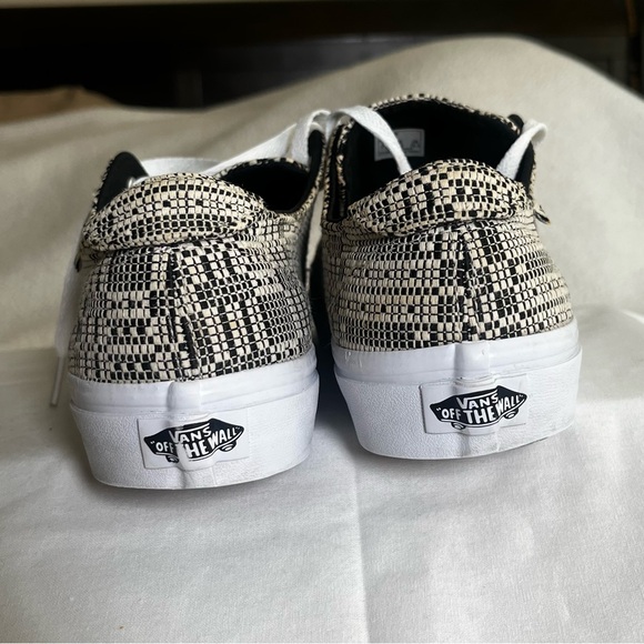 Vans Black and White Patterned Sneakers - Picture 4 of 10